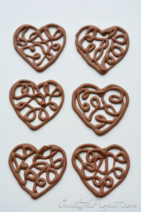 chocolate-hearts-part-2-how-to-make-chocolate-filigree-hearts
