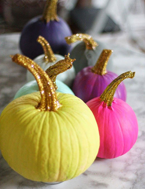 Pumpkin Carving Hacks - Painted Pumpkins with Glittered Stems