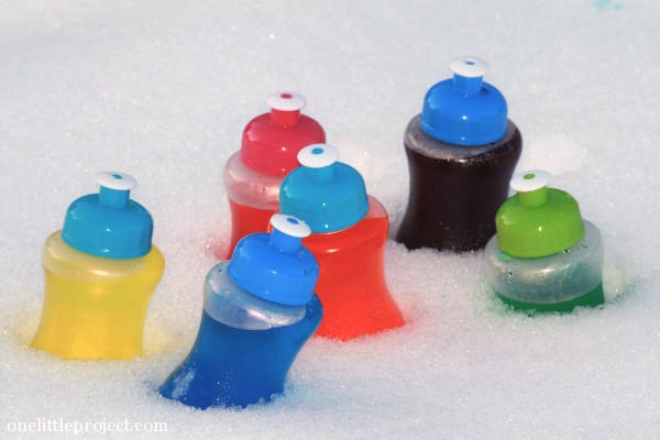 How to make your own snow paint. This will be so much fun when it finally starts to snow!