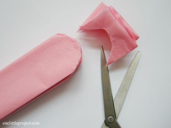 making tissue paper balls