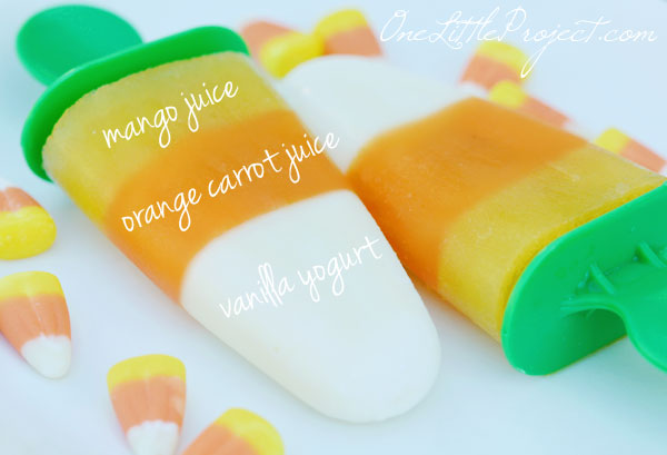 How to make candy corn popsicles. These are a great Halloween snack with the added bonus of being super healthy!