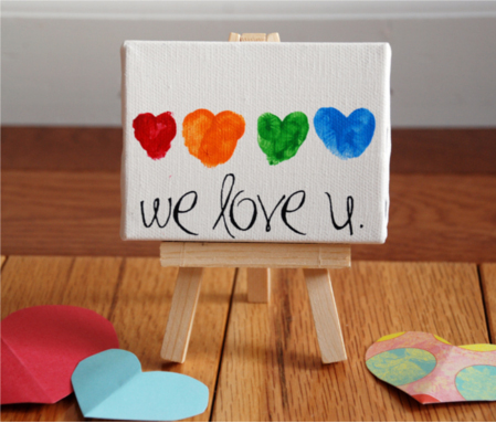 25 DIY Mother's Day Gift Ideas | We Love You Mom painting