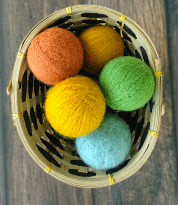 20 DIY Laundry Room Projects - DIY Homemade Wool Dryer Balls