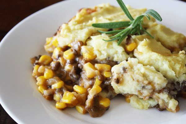 15 Meatless Meals Your Whole Family Will Love - Lentil Shepherds Pie