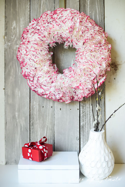20 Beautiful Coffee Filter Crafts - Watercolored Coffee Filter Wreath