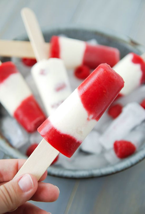 50+ Best Recipes for Fresh Raspberries - Raspberry Cheesecake Popsicles