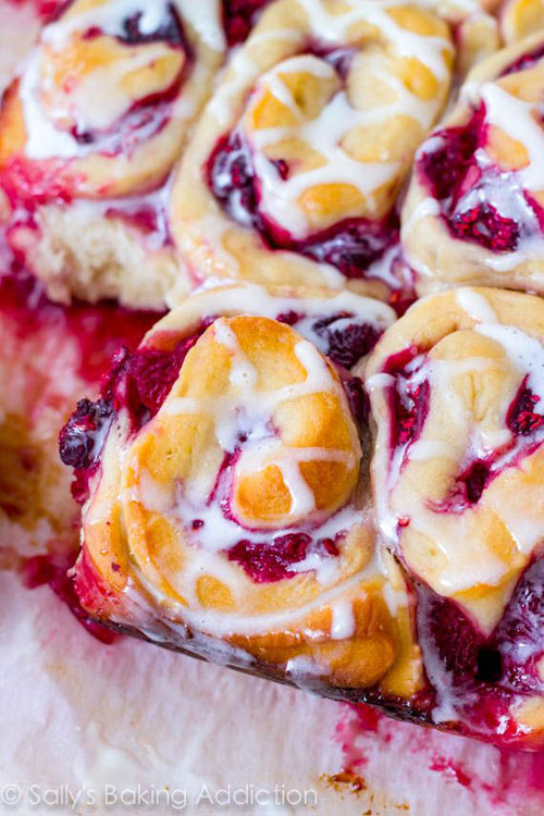 50+ Best Recipes for Fresh Raspberries - Raspberry Sweet Rolls