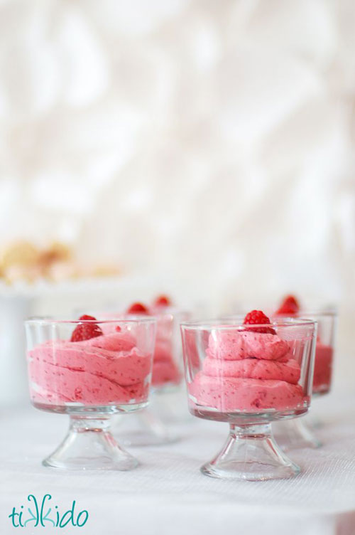50+ Best Recipes for Fresh Raspberries - Simple Raspberry Mousse