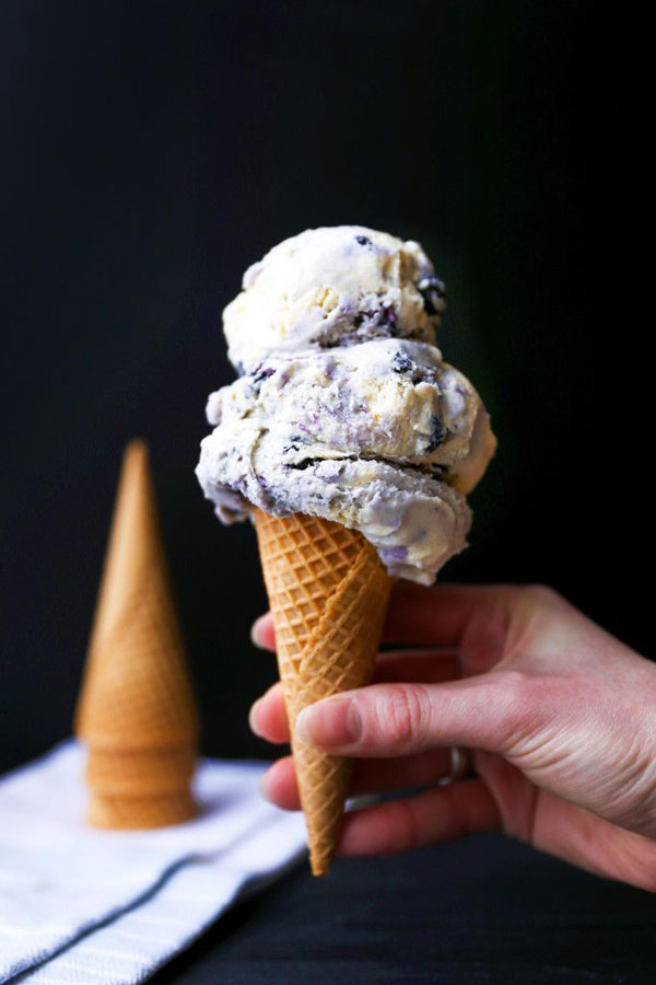 50+ Best Ice Cream Recipes - Blueberry Pancake Ice Cream