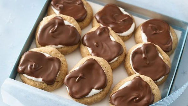 50+ Best Cookie Recipes - S’mores Thumbprint Cookies