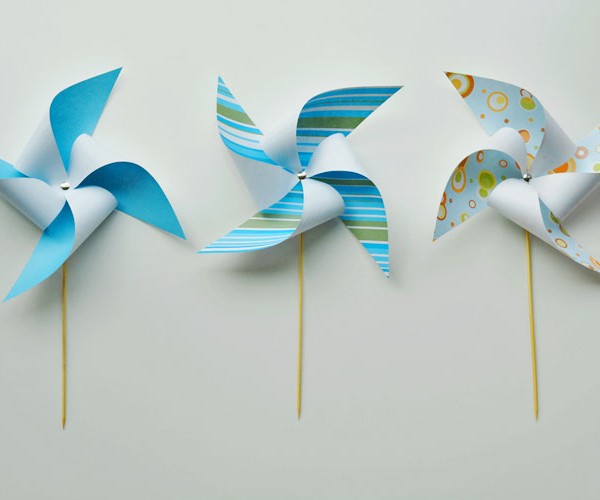 How to make Paper Pinwheels