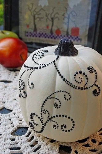 23 Clever Pumpkin Carving Hacks