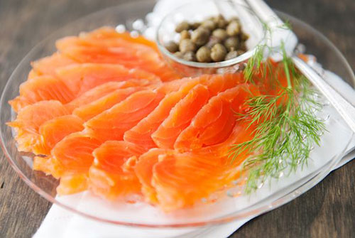 30+ Foods You Can Make Yourself - Homemade Salmon Lox