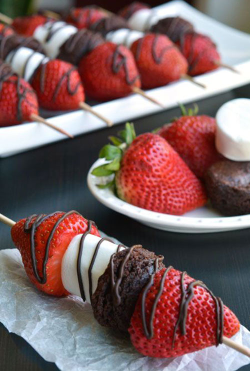 50+ Food on a Stick Lunch Ideas - Strawberry Brownie Skewers