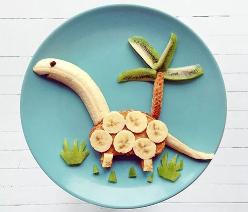 50+ Kids Food Art Lunches - Peanut Butter Dino
