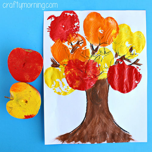 Fall Crafts for Kids - Apple Stamping Tree Craft