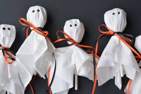 Lolly pop ghosts