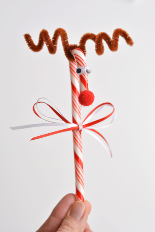 40+ Easy Christmas Crafts for Kids - Candy Cane Reindeer