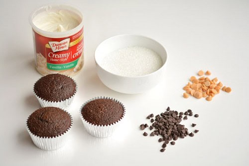 Easy Snowman Cupcakes One Little Project