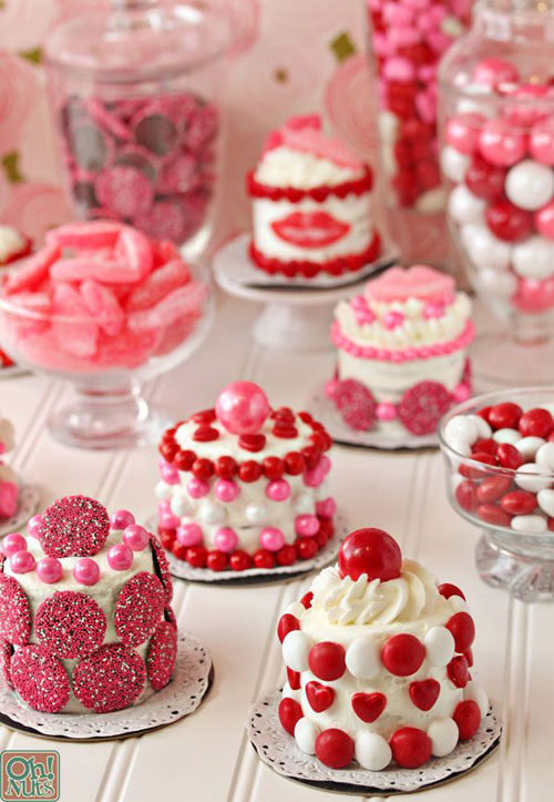 35+ Valentine's Day Cupcake Ideas - Easy Valentine's Day Mini Cakes