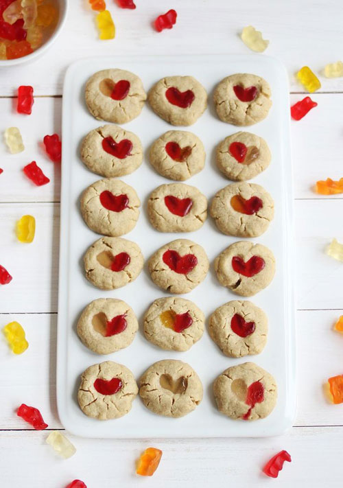 44 Sweet Valentine's Day Treats - Gummy Bear Cookies