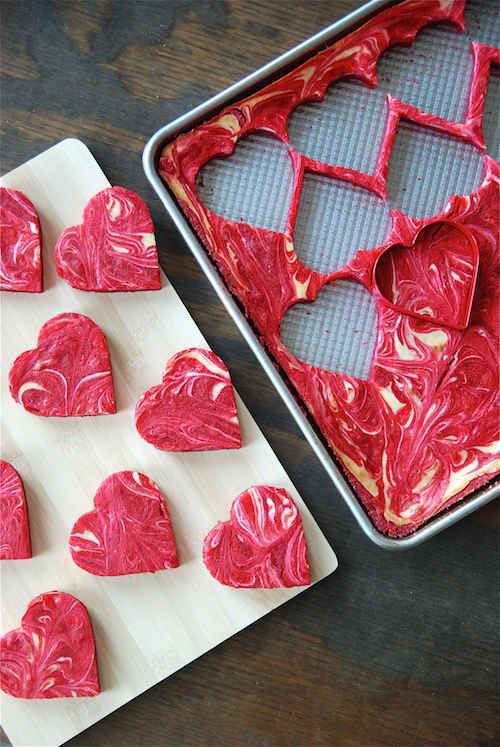 44 Sweet Valentine's Day Treats - Marbled Red Velvet Cheesecake Brownies