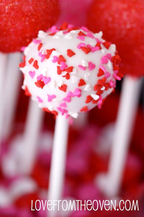 44 Sweet Valentine's Day Treats - Pink Velvet Cake Pops