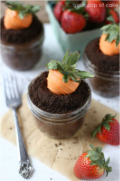 35 Adorable Easter Cupcake Ideas - Cute Garden Carrot Cupcakes