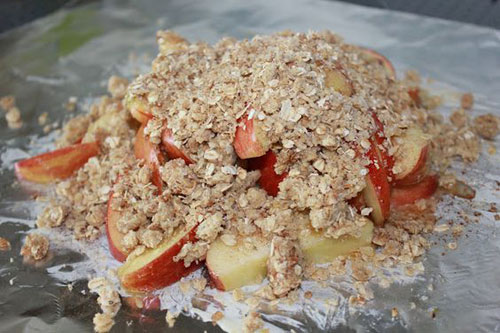 30+ Best Campfire Desserts - Barbecued Apple Crisps