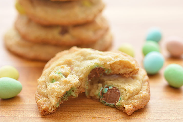 These Cadbury Mini Egg Cookies are SO GOOD. They have a soft and buttery texture and the mini eggs make them taste sooooo good! Completely addictive!
