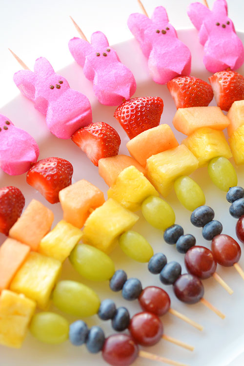 These rainbow Easter Peeps fruit kabobs are SO PRETTY! And they're so simple to make. Such a fun and healthy idea for a Easter snack and a great alternative to candy!