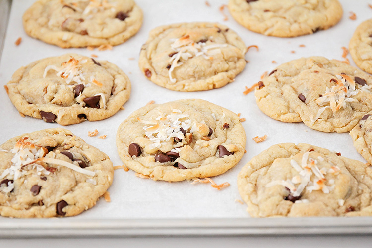 These coconut pecan chocolate chip cookies are an amazing combination of flavors and textures, and so addictingly delicious!