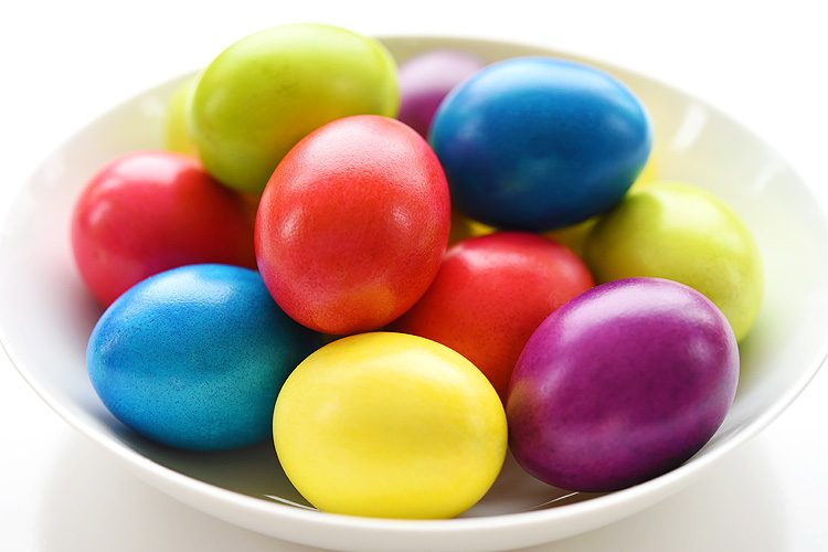 How to Dye Super Bright Easter Eggs with a Shiny Finish