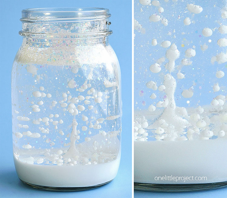 This snowstorm in a jar is such a fun winter science experiment! It's really easy to put together and it looks so cool when it starts "snowing"! It uses simple materials and it's a great way to learn about weather, density and other cool science topics!