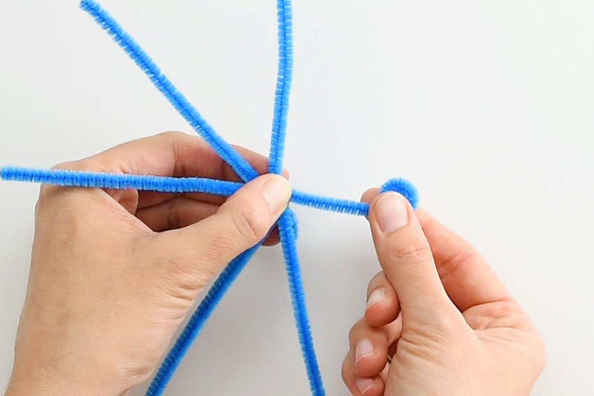 How to Make Pipe Cleaner Flower Rings
