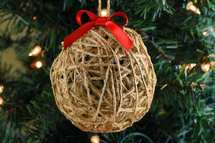 DIY ball ornaments made with twine