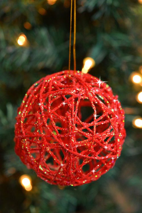 DIY Christmas Ornament - Glitter Ball Yarn Ornaments