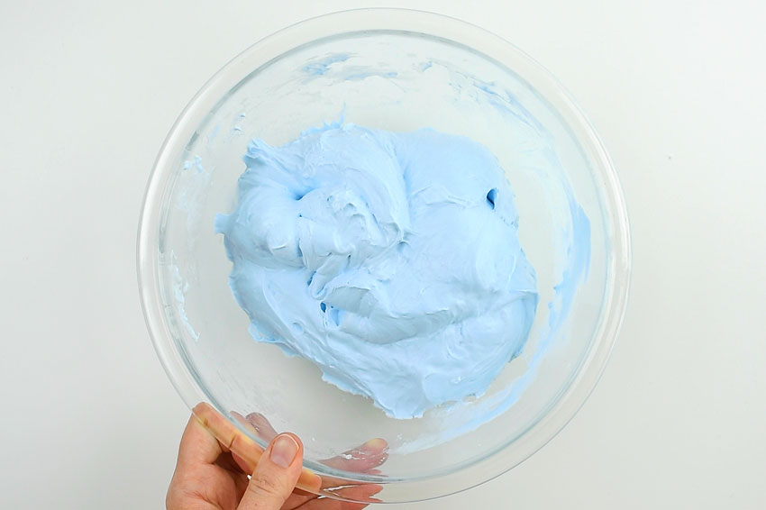 How to Make Fluffy Slime - Add the Activator