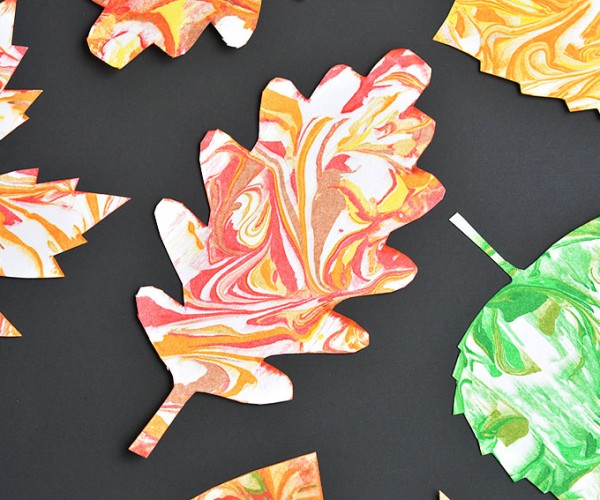 Easy Marbled Fall Leaves