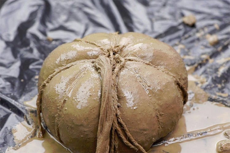 DIY Concrete Pumpkins | How to Make a Concrete Pumpkin