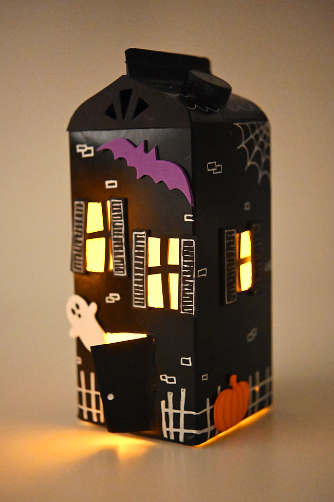 Haunted house craft with a bat and ghost on it