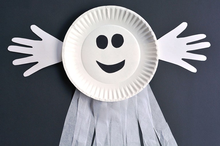 Paper Plate Ghost