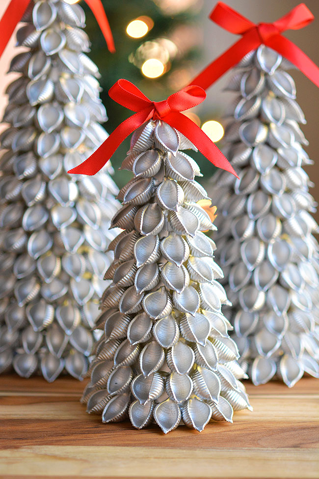 Three Christmas trees made with pasta