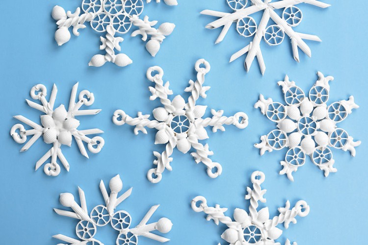 Pasta snowflake ornament craft