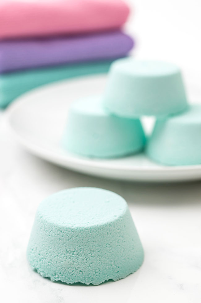 Eucalyptus and peppermint shower steamers