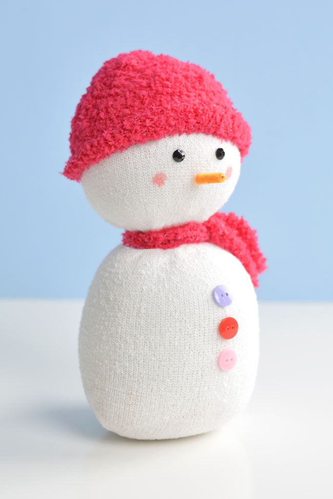Easy no-sew sock snowman craft