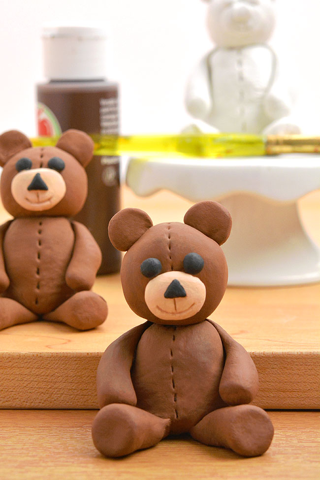 Clay teddy bears