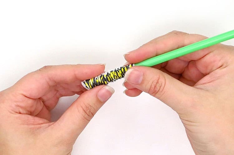 Easy Caterpillar Craft | Moving Caterpillar Paper Craft