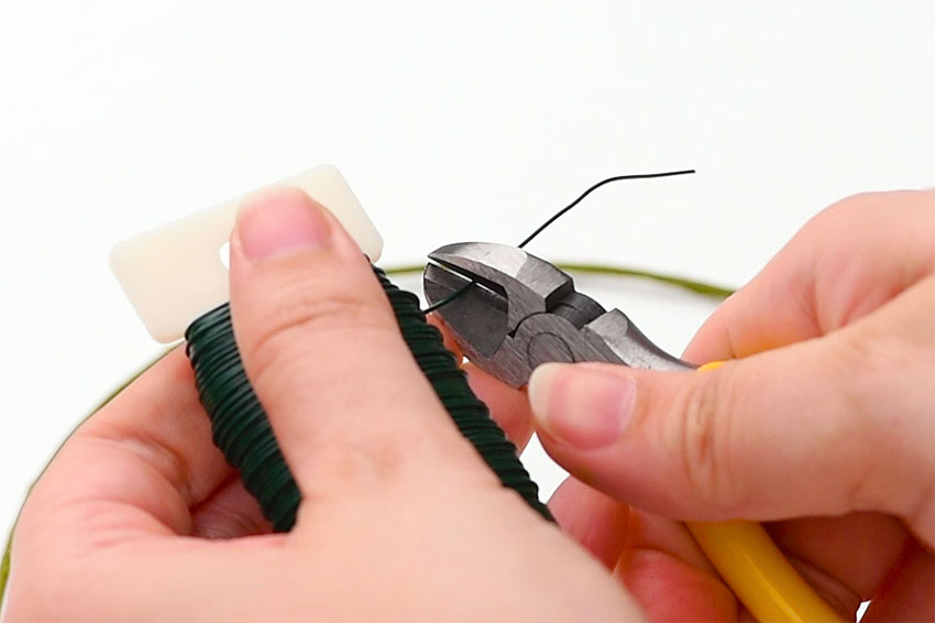 How to Cut Wire Without Wire Cutters