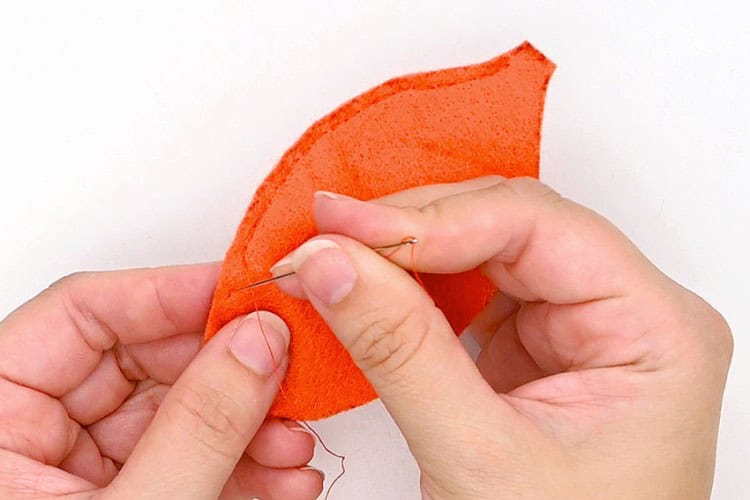 Free Felt Pumpkin Pattern | Cute and Easy DIY Pumpkins